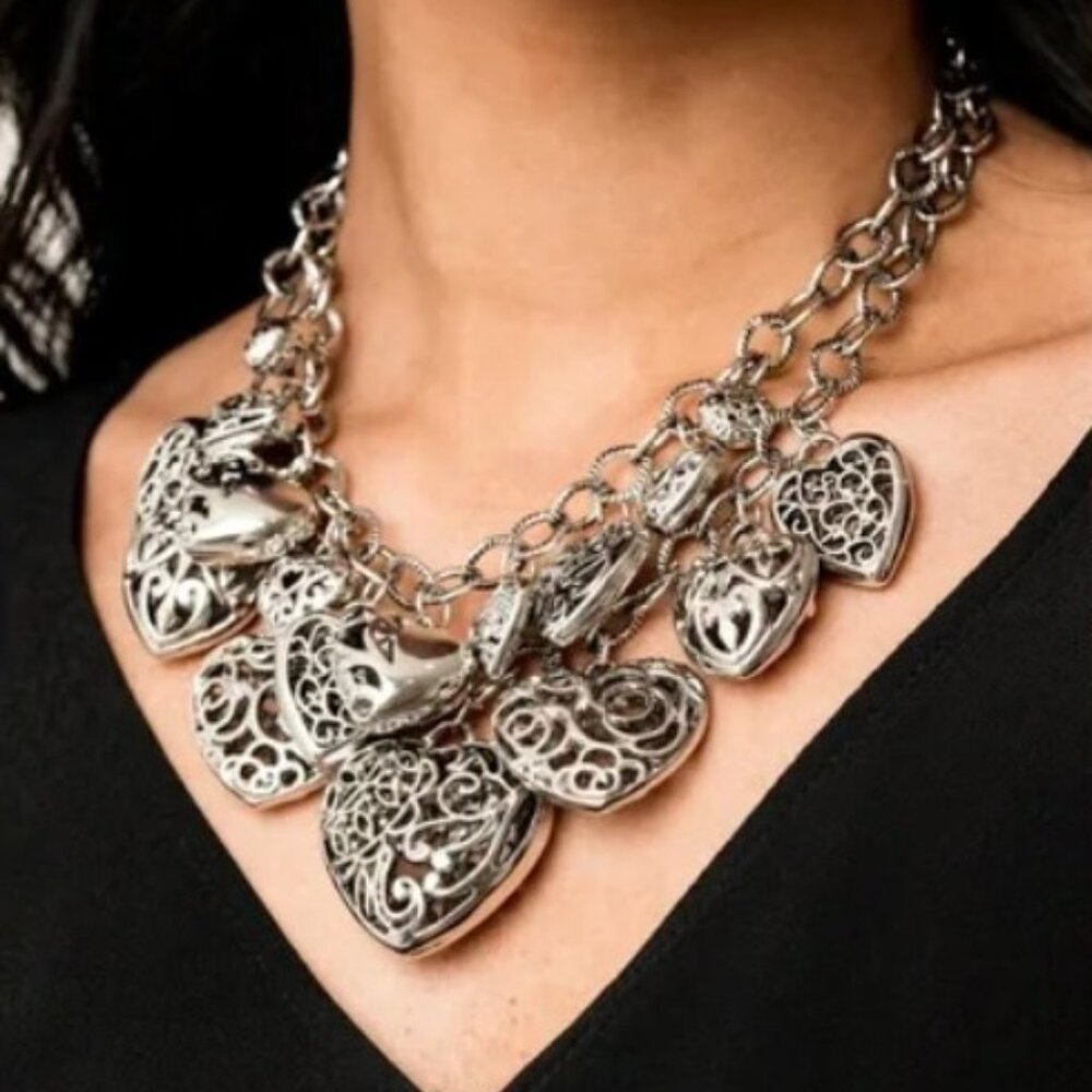 Cherish 2019 Paparazzi Exclusive Zi Collection Heart Necklace Set